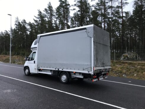 Åkeriet förstod inte allvaret varför fordonet sedan klampandes. Foto: Tommy Roos