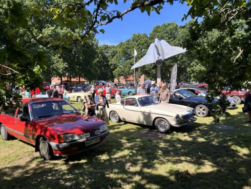 Classic Summer Meet i Ängelholm är verkligt gemytligt. Foto: Lennart Sjöborg.