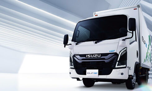 Isuzu först i Japan att använda grönt stål i serietillverkade lastbilar. Foto: Isuzu.