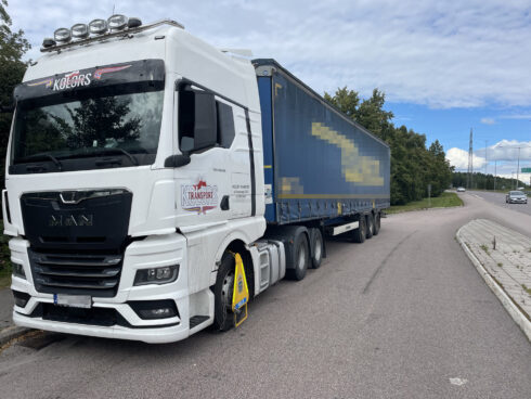 Vi understryker att speditören vare sig har begått ett brott eller är misstänkta för detsamma. De ser allvarligt på det som hänt. 