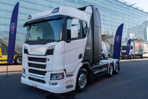 Varje Pilot Partner-projekt är mer än bara ett test, det är en praktisk läroplattform där Scania och kunder tillsammans utvärderar och vidareutvecklar hållbara transportlösningar i faktisk drift. Foto: Scania.