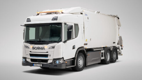 Bland annat förbättrar Scanias L-hytt tillgängligheten och minimerar risken för så kallad ”dooring”. Foto: Scania. 