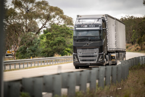 Volvo FH med standardhytt har fått Euro NCAP:s 5-stjärniga säkerhetsbetyg. Foto: Volvo Lastvagnar.