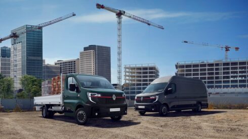 Starkast går det för elektriska lätta nyttofordon. Foto: Renault Trucks.