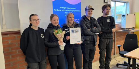 Vinnarna är alla från certifierade Motorbranschcollege, ett koncept Transportföretagen tagit fram. Foto: Transportföretagen.