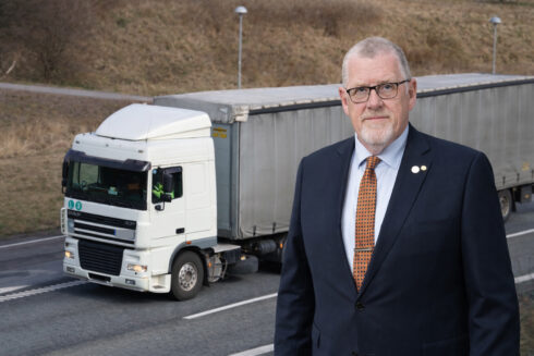 Foto: Göran Rosengren och riksdagen, montage